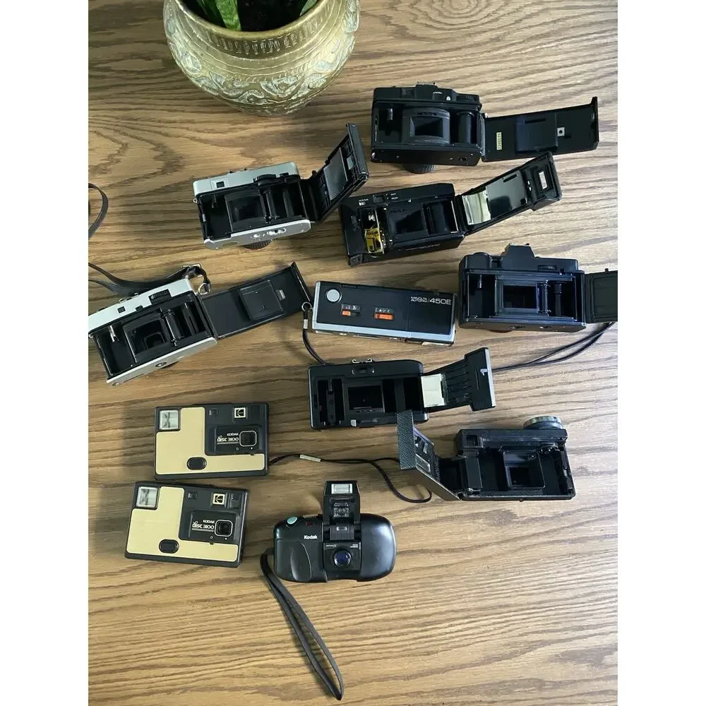 Vintage Film Camera Lot of 11 Kodak Minolta Vivitar Cameo Meikai Untested Camera